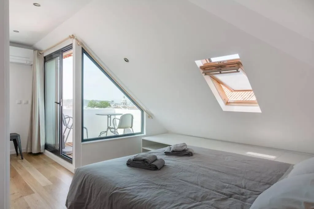 Beautiful Apartment With View Of The Tagus River Lisbon Portugal