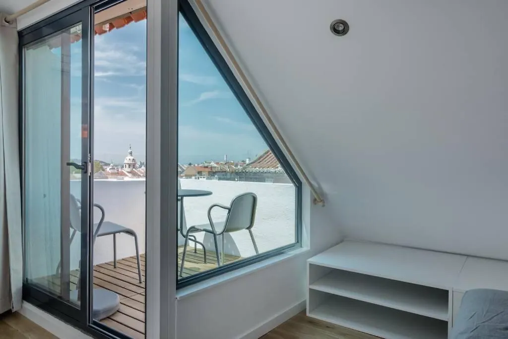 Beautiful Apartment With View Of The Tagus River Lisbon Portugal