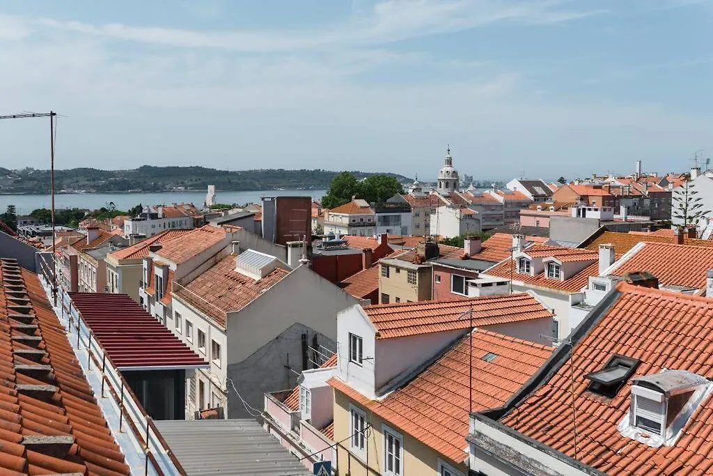 Beautiful Apartment With View Of The Tagus River Lisboa Portugalsko